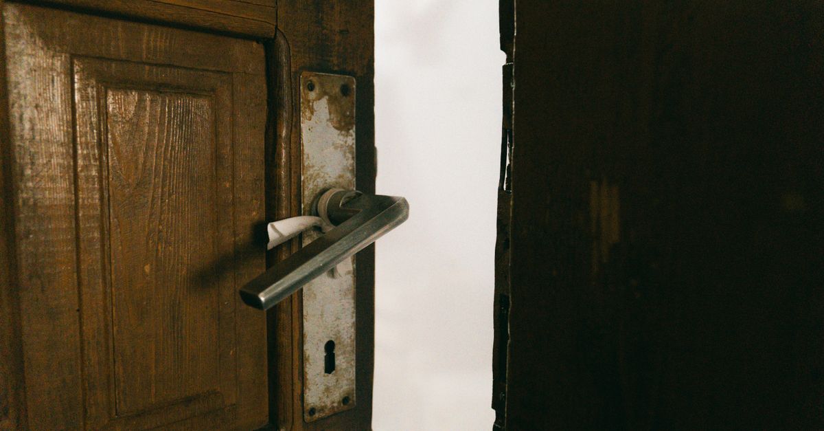 door security hardware — Mount Kisco Locksmith